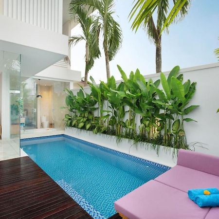 Eight Palms Villa Seminyak By Ini Vie Hospitality Ngoại thất bức ảnh