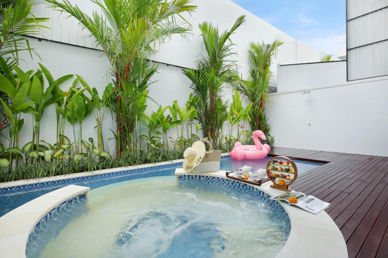 Eight Palms Villa Seminyak By Ini Vie Hospitality Ngoại thất bức ảnh