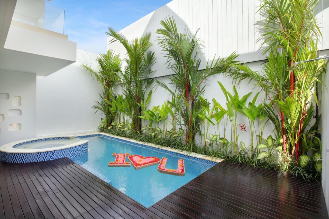 Eight Palms Villa Seminyak By Ini Vie Hospitality Ngoại thất bức ảnh
